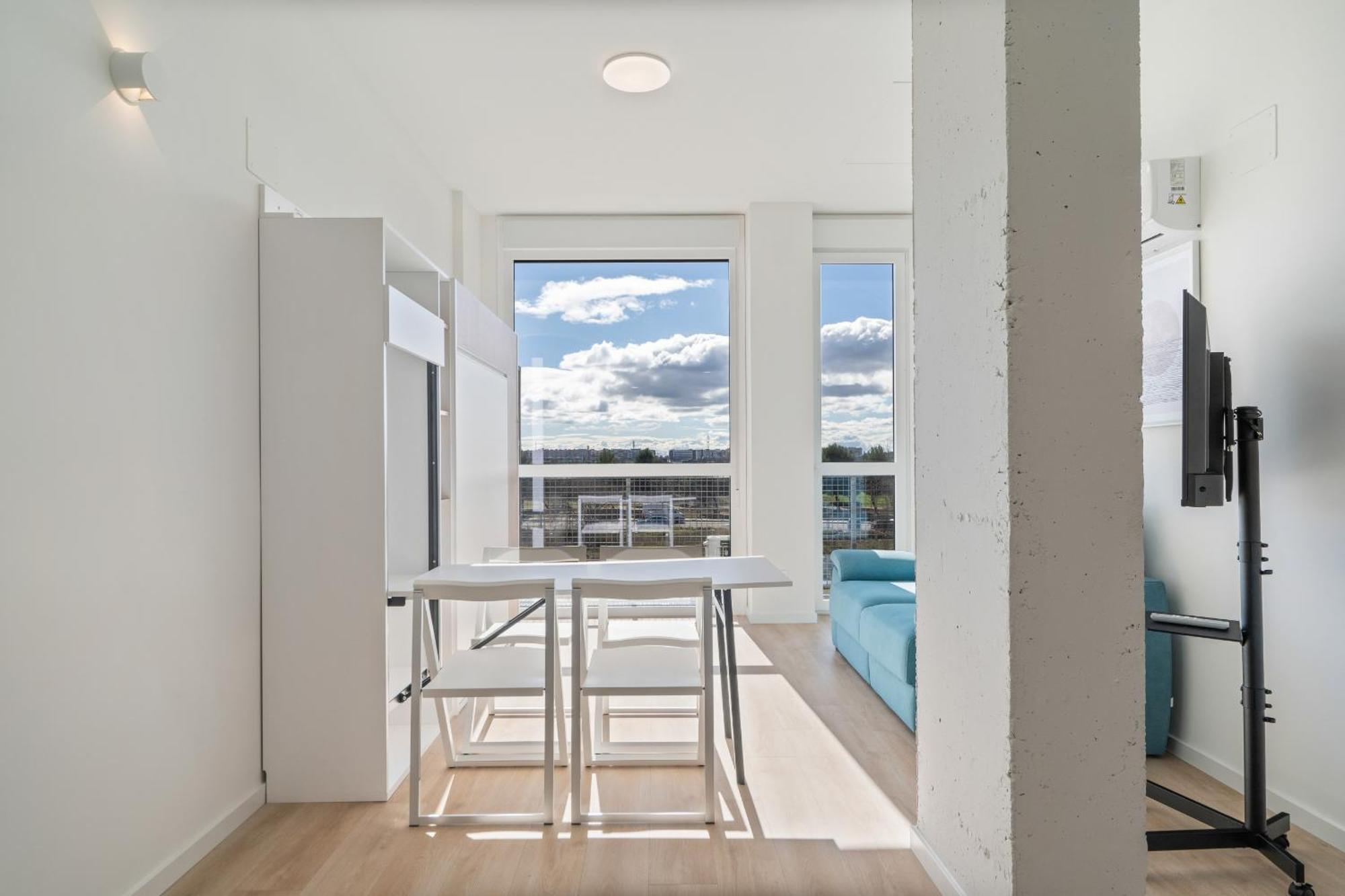 Loft Reformado Industrial Con Garaje Alquiler Temporal Apartment